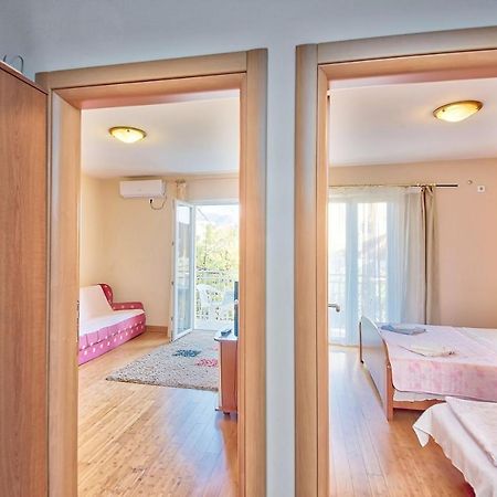 Apartments Lux Milano, Savina,Herceg-Novi Herceg Novi Bagian luar foto